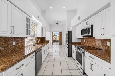 7848 Travelers Tree Drive, Boca Raton, FL 33433 - Photo 16