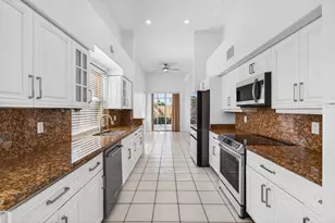 7848 Travelers Tree Dr, Boca Raton, FL 33433 - Photo 16