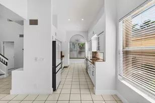7848 Travelers Tree Dr, Boca Raton, FL 33433 - Photo 10