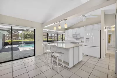 1010 SE Damask Avenue, Port Saint Lucie, FL 34983 - Photo 8