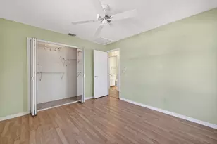 1010 SE Damask Ave, Port Saint Lucie, FL 34983 - Photo 22