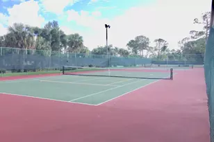 323 Knotty Pine Cir, Greenacres, FL 33463 - Photo 20