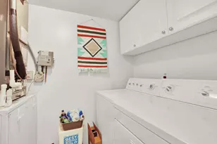 323 Knotty Pine Cir, Greenacres, FL 33463 - Photo 14