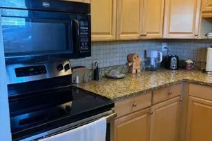 2562 Garden Dr N, Lake Worth Beach, FL 33461 - Photo 4