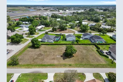 6871 Cherokee Avenue, Fort Myers, FL 33905 - Photo 4