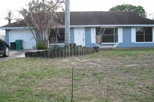 7105 North Blvd, Fort Pierce, FL 34951 - Photo 2