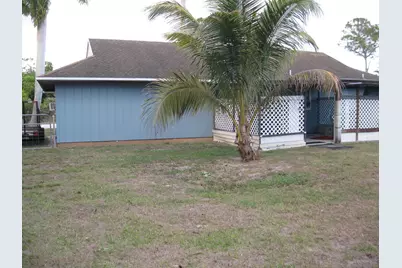 7105 North Boulevard, Fort Pierce, FL 34951 - Photo 4