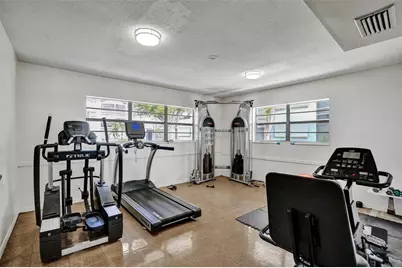 400 SE 10th Street #308, Deerfield Beach, FL 33441 - Photo 14