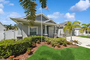 343 SE Fisk Rd, Port Saint Lucie, FL 34984 - Photo 2