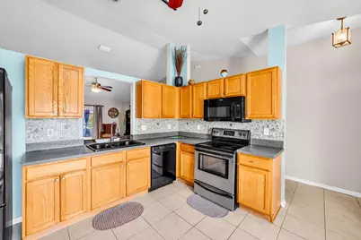 157 NE Jettie Terrace, Port Saint Lucie, FL 34983 - Photo 8