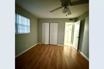 68 Sussex, West Palm Beach, FL 33417 - Photo 8