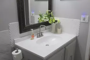 2841 Somerset Dr, Lauderdale Lakes, FL 33311 - Photo 12