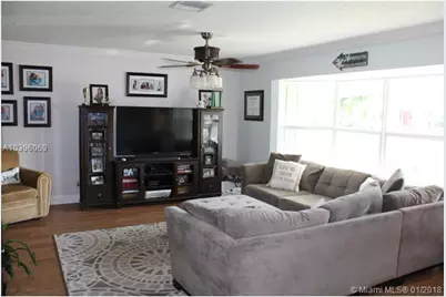 461 NE 42nd Street, Boca Raton, FL 33431 - Photo 2