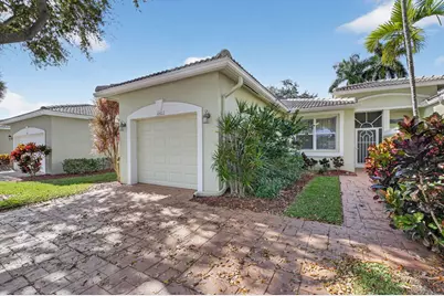 10612 Royal Caribbean Circle, Boynton Beach, FL 33437 - Photo 4