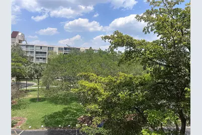 7021 Environ Boulevard #317, Lauderhill, FL 33319 - Photo 4