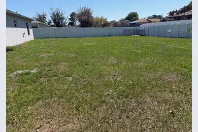 2490 SE Bayshore Boulevard, Port Saint Lucie, FL 34984 - Photo 36