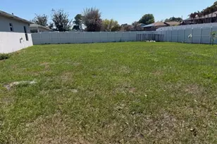 2490 SE Bayshore Blvd, Port Saint Lucie, FL 34984 - Photo 36