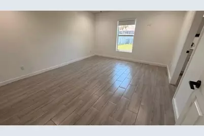 2490 SW Bayshore Boulevard, Port Saint Lucie, FL 34984 - Photo 22