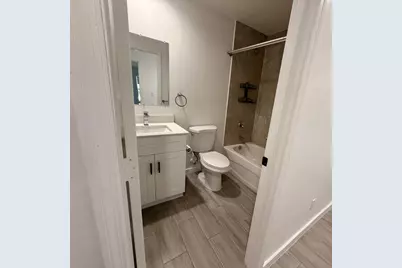 2490 SE Bayshore Boulevard, Port Saint Lucie, FL 34984 - Photo 16