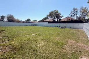 2490 SE Bayshore Blvd, Port Saint Lucie, FL 34984 - Photo 8