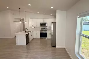 2490 SE Bayshore Blvd, Port Saint Lucie, FL 34984 - Photo 14