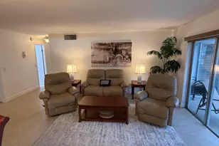 300 NE 14th Ave, Hallandale Beach, FL 33009 - Photo 8