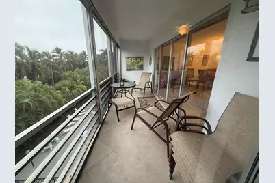 300 NE 14th Avenue #411, Hallandale Beach, FL 33009 - Photo 18