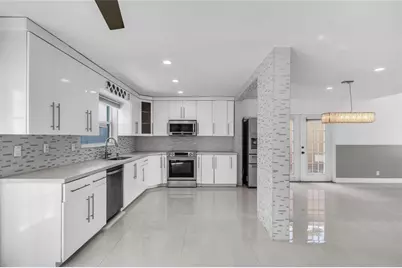 4450 NW 55th Drive, Coconut Creek, FL 33073 - Photo 8