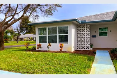 1155 S Drive Circle #A, Delray Beach, FL 33445 - Photo 1