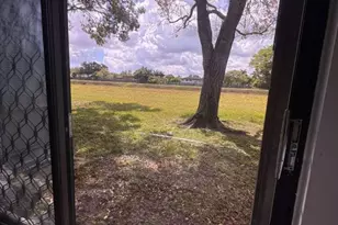 143 S Laurel Dr, Margate, FL 33063 - Photo 28