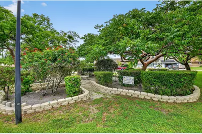5875 Sun Pointe Circle, Boynton Beach, FL 33437 - Photo 46