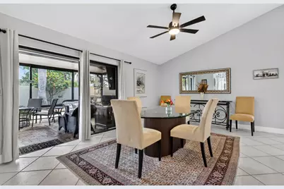 5875 Sun Pointe Circle, Boynton Beach, FL 33437 - Photo 12