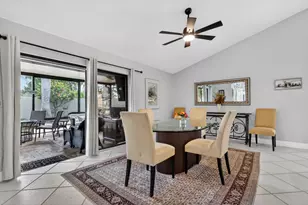 5875 Sun Pointe Cir, Boynton Beach, FL 33437 - Photo 12