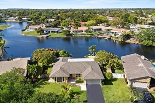 9121 NW 13th St, Plantation, FL 33322 - Photo 2