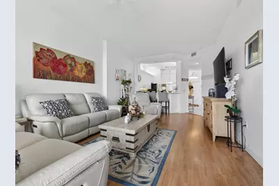 7708 Trent Drive, Tamarac, FL 33321 - Photo 8