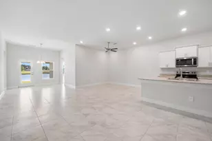 8646 Giovanni Ave, Fort Pierce, FL 34951 - Photo 12
