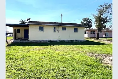 725 SE 1st Street, Belle Glade, FL 33430 - Photo 4
