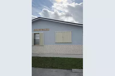 5930 Pierce Street #3, Hollywood, FL 33021 - Photo 1