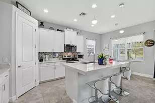 4560 Ambersweet Wy, The Acreage, FL 33470 - Photo 14