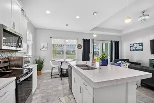 4560 Ambersweet Wy, The Acreage, FL 33470 - Photo 16