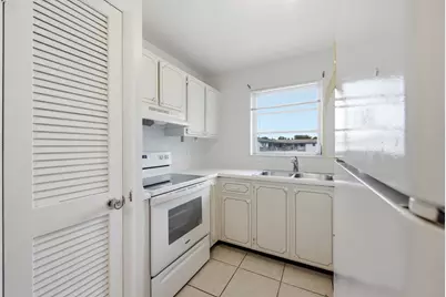 410 W Palm Street #B28, Lantana, FL 33462 - Photo 8