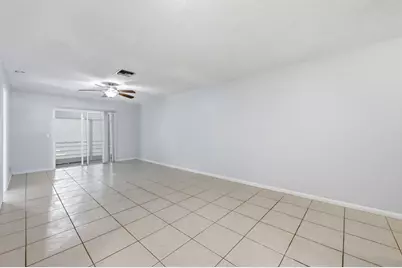 410 W Palm Street #B28, Lantana, FL 33462 - Photo 4