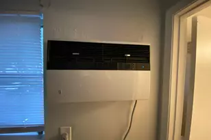 5168 NE 6th Ave, Oakland Park, FL 33334 - Photo 2