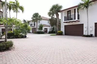 4758 Sierra Lane, Coconut Creek, FL 33073 - Photo 22