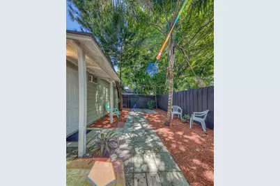 519 S M Street #2 Back, Lake Worth, FL 33460 - Photo 2