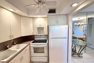2009 Berkshire A, Deerfield Beach, FL 33442 - Photo 2