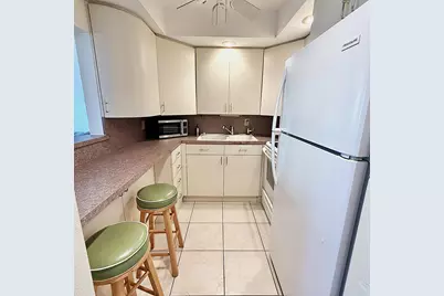 2009 Berkshire A, Deerfield Beach, FL 33442 - Photo 2