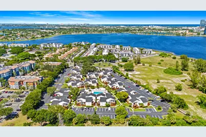 637 Executive Center Drive #N105, West Palm Beach, FL 33401 - Photo 2