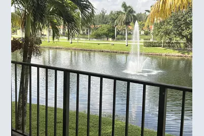 1523 Lake Crystal Drive #F, West Palm Beach, FL 33411 - Photo 10