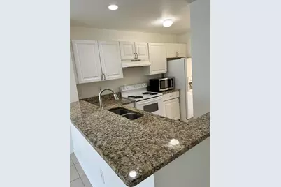 4863 Via Palm Lakes #808, West Palm Beach, FL 33417 - Photo 6